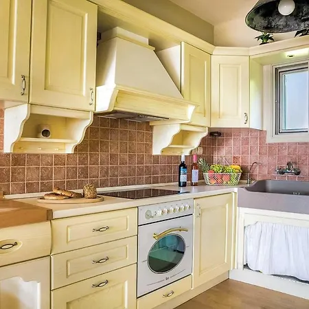 Sleeps 6 Air Con Wifi Willa *