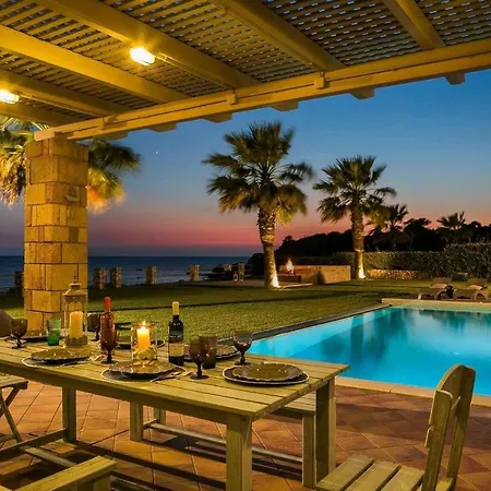 Sleeps 6 Air Con Wifi *