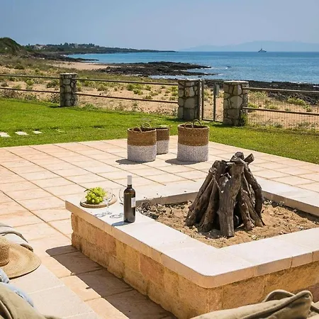 Sleeps 6 Air Con Wifi Sami (Kefalonia)